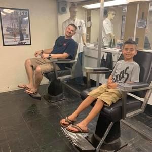 Meet your Posher, Derek